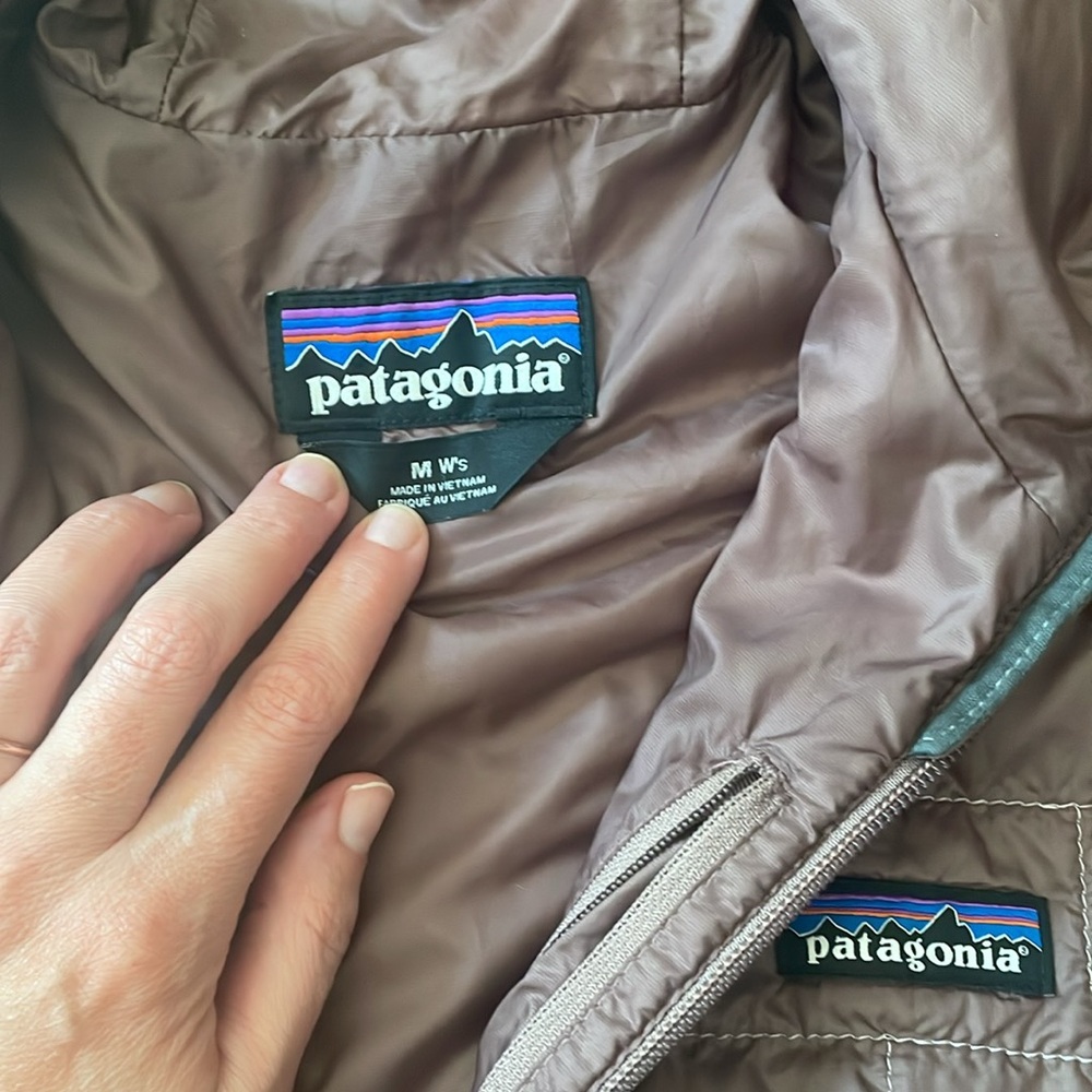 Patagonia Women's Nano Puff Hoody - Picture 5 of 12